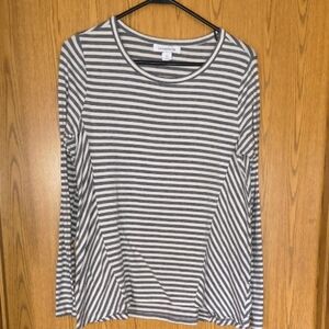 Liz Claiborne Gray and White Long Sleeve Tee